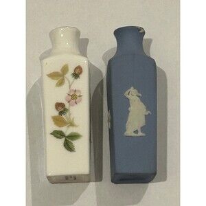 (2) Wedgwood Miniature Vases